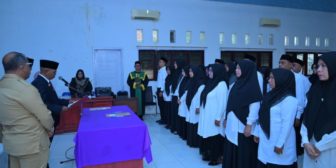 Pj Bupati Aceh Jaya Lantik 39 Pejabat Fungsional dan Guru 