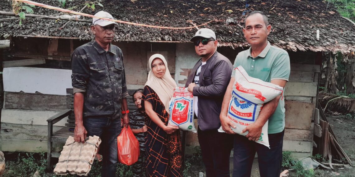 Yatim Tinggal di Gubuk Reot, Akmal Daud Bantu Galang Donasi
