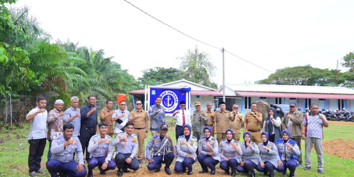 Pj Bupati Aceh Jaya Resmikan Wisma Jangkar di Komplek Eks Kantor BRR Lhok Kubu