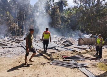 Rumah dan Uang Tunai 70 Juta Milik Lansia Ludes Terbakar di Paya Bakong