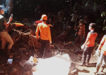 Hari Kedua Proses Pencarian Korban Hanyut Tim Pencarian Gabungan Bersama Warga Berhasil Temukan Jasad