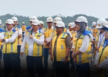 Pj Bupati Aceh Utara dampingi Kunker wamen PU ke Paya Bakong