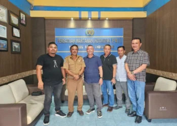 Kunjungi PWI Lhokseumawe, Bupati Ayahwa Apresiasi Peran Media di Bulan Ramadan