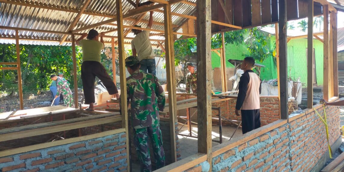 Indahnya Kebersamaan Anggota Satgas Makan Siang Bersama Warga di Lokasi TMMD Reg – ke 125 Kodim 0108/Agara