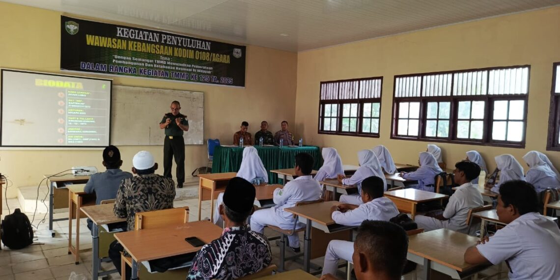 Satgas TMMD Reguler Ke-125 Bekali Wawasan Kebangsaan Di SMAN 1 Bambel