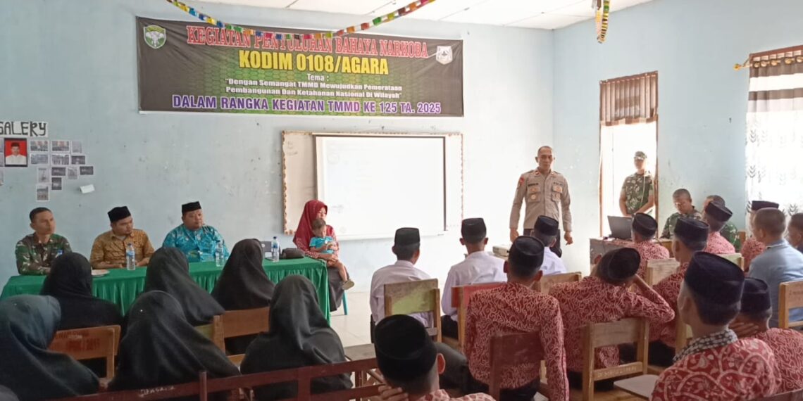 Antusias Santri Pondok Pesantren Raudatusshalihin Ikuti Wawasan Kebangsaan yang Digelar Satgas TMMD Reguler ke -125 Kodim 0108/Agara