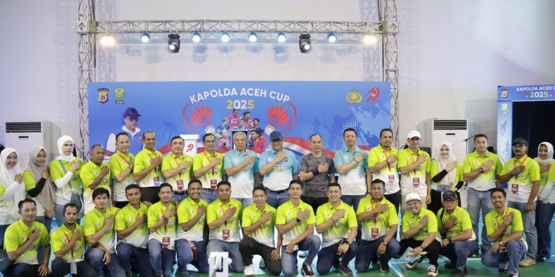 Kejuaraan Badminton Kapolda Aceh Cup 2025 Resmi Dibuka, Laga Perdana Hadirkan Dua Mantan Atlet Nasional