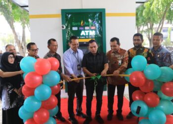 Wali Kota Resmikan ATM Drive Thru Pertama Bank Aceh di Lhokseumawe