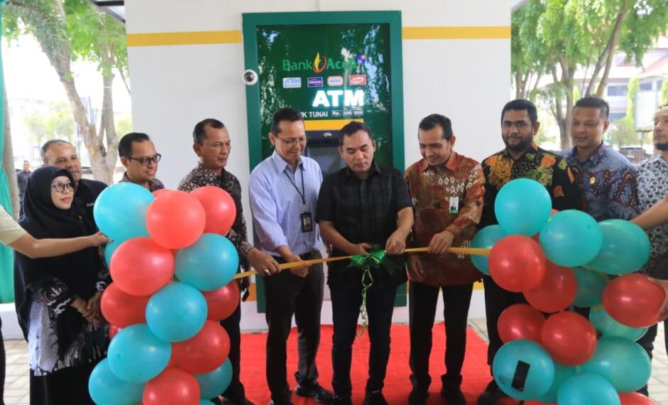 Wali Kota Resmikan ATM Drive Thru Pertama Bank Aceh di Lhokseumawe