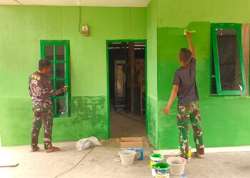 Pekerjaan RTLH Milik Ibu Azizah Telah Mencapai 60 Persen