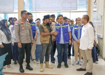 Sambut Kunker Menkes, Bupati Al-Farlaky Laporkan Kerusakan RSUD dan Puskesmas