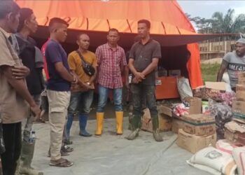 Sesama Korban Bencana, Warga Baree Meurah Mulia Tetap Berbagi untuk Langkahan