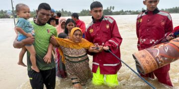 Polda Aceh Kerahkan Personel untuk Bantu Korban Banjir, Imbau Warga Tetap Waspada