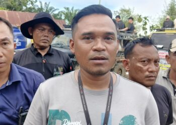 PT Putra Ogami Jaya Bawa Bantuan, Pengungsi Banjir Langkahan Menanti Kepastian Tenda