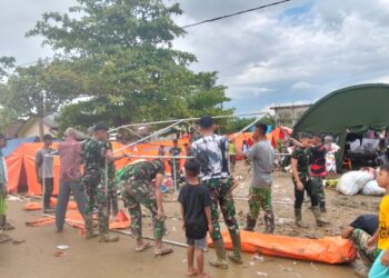 Kodim 0103/Aceh Utara Salurkan Tenda Family di Langkahan, Bantuan BNPB