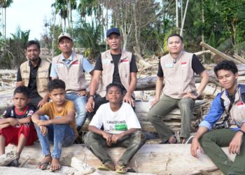 Didampingi DPRK dan Lembaga Kemanusiaan, Wabup Aceh Utara Tinjau Lokasi Banjir Bandang