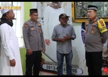 Kapolres Pidie Silaturrahmi ke Dayah Darul Jamil Alaziziyah, Serahkan Bantuan Sembako