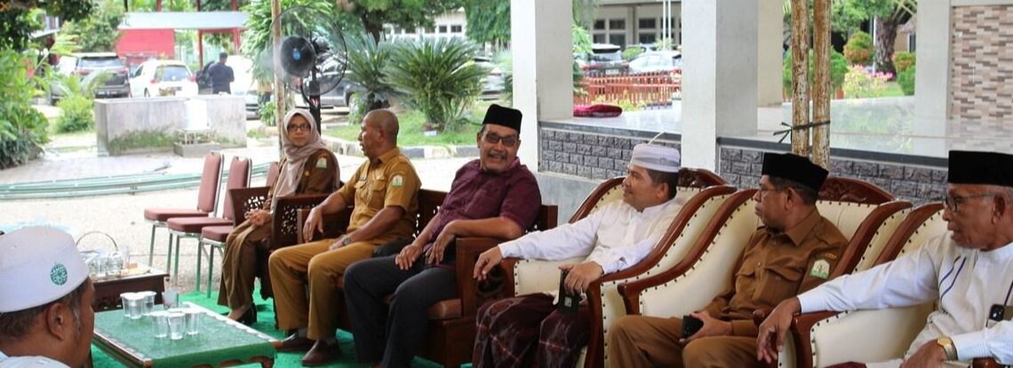 Katibul Wali Nanggroe Melayat ke Kediaman Ketua MPU Aceh di Sibreh