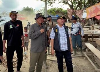 Kayu Banjir Dibereskan, Huntara Dikebut Ayahwa