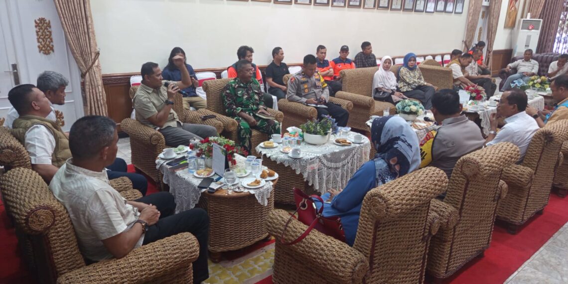 Bupati Aceh Utara (Ayah Wa) merespon cepat keluhan warga terkait hasil verifikasi rumah dari Tim BNPB