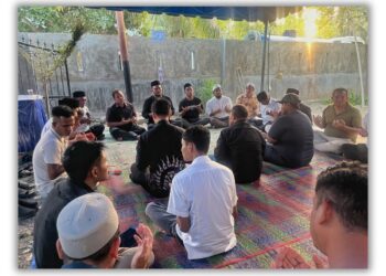 Imum Jon Bersama Pimpinan Partai Aceh dan Ketua DPRA Takziah ke Rumah Duka Abu Len