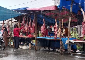 Harga Stabil, Antusias Tinggi: Meugang Dewantara Tetap Ramai