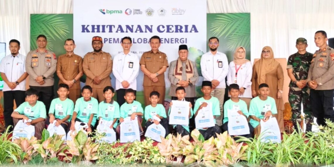 Sinergi Pemkab dan PGE, Puluhan Anak Ikuti Khitanan Massal di Aceh Utara