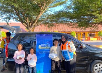 Pelindo Lhokseumawe Berbagi Berkah Ramadhan, 400 Paket Takjil dan Santunan Yatim Disalurkan