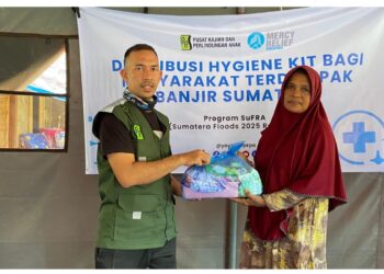 Ratusan Keluarga Penyintas Banjir di Aceh Utara Terima Bantuan PKPA–Mercy Relief