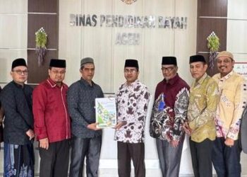Penyerahan Dokumen R3P Dayah, Bupati Aceh Utara Diwakili Plt Kadis Tekankan Fokus Rehab-Rekon