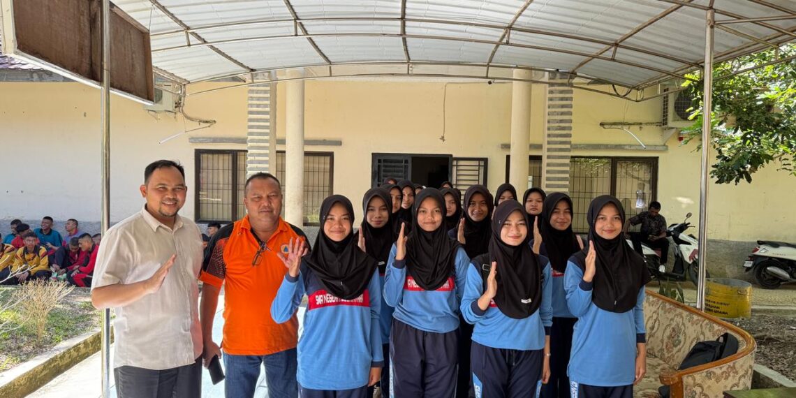 Asisten I Sekdakab Aceh Utara Pantau Seleksi Paskibraka di Kantor Kesbangpol