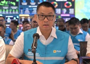 Sistem Kelistrikan Sumatera Terganggu, Dirut PLN Sampaikan Permohonan Maaf