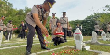 Polres Lhokseumawe Gelar Ziarah Rombongan di TMP Blang Panyang, Kenang Jasa Pahlawan Jelang HUT Bhayangkara ke-80