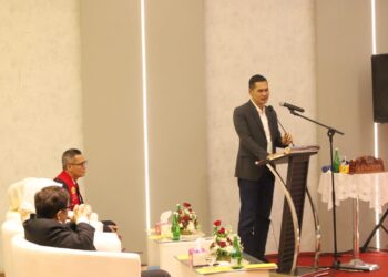 T.A. Khalid Resmi Sandang Gelar Doktor, Sekda Aceh Hadiri Sidang Terbuka di Bandung
