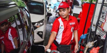 Resmi Naik Hari Ini, Harga Pertamax Jadi Rp16.250 dan Pertamax Green Rp17.000 per Liter