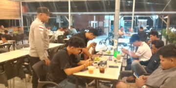 Antisipasi Gangguan Keamanan, Polsek Samudera Intensifkan Patroli Dialogis Malam Hari