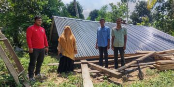 Jeritan Hati Korban Cuaca Ekstrem: Rumah Roboh, Harta Benda Tak Terselamatkan