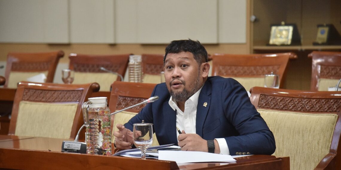 Banyak Kejanggalan, Anggota DPR RI Minta Kasus Pembakaran Santri di Lombok Diusut Tuntas