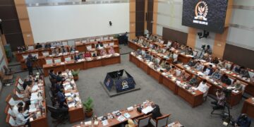 Kemenhaj Minta Persetujuan DPR Cairkan Uang Muka Rp4 Triliun untuk Haji 2027