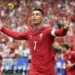 Di Balik Lapangan Hijau: Menelusuri Nilai-Nilai Positif dari Sosok Cristiano Ronaldo