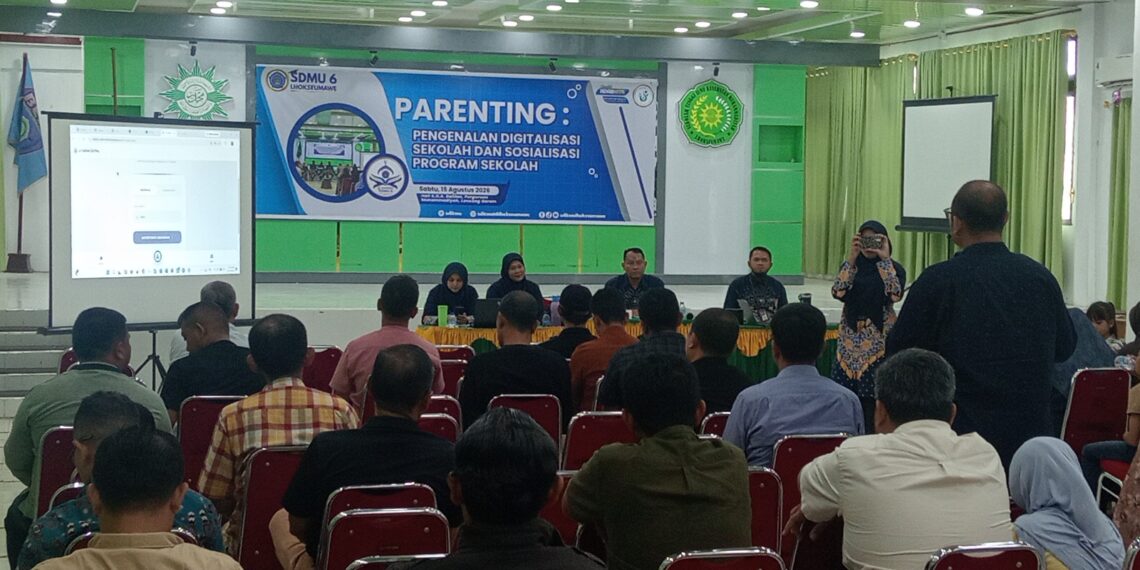 Parenting SDMU 6 Lhokseumawe : Pengenalan Digitalisasi Sekolah dan Sosialisasi Program Sekolah