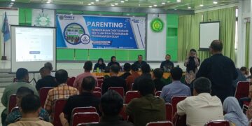 Parenting SDMU 6 Lhokseumawe : Pengenalan Digitalisasi Sekolah dan Sosialisasi Program Sekolah