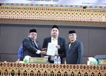 Bupati dan Wakil Bupati Jalankan Agenda di Provinsi, Sekda Hadiri Paripurna DPRK Aceh Tenggara