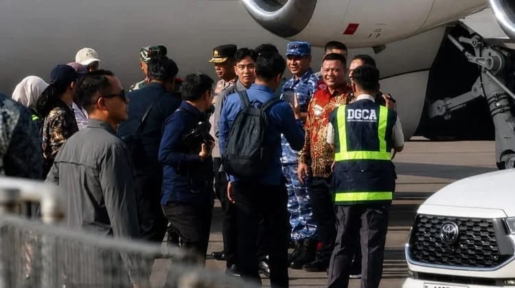 Bupati Aceh Utara Sambut Kedatangan Wakil Presiden Gibran di Bandara Malikussaleh