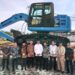 Wakil Bupati Aceh Utara Terima Bantuan Ekskavator dari KKP untuk Pemulihan Tambak Warga