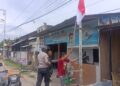 Polsek Banda Sakti Bersama Koramil 16 Ajak Warga Kibarkan Merah Putih Jelang HUT ke-81 RI