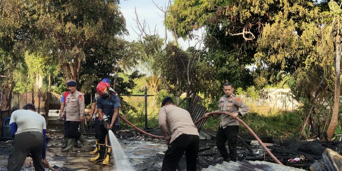 Dua Rumah Kayu di Uteun Bayi Lhokseumawe Terbakar, Kerugian Ditaksir Rp150 Juta