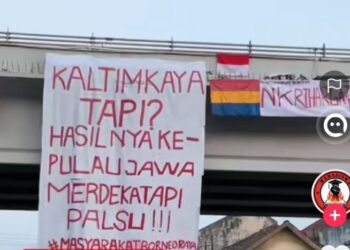 Bendera Borneo Raya dan Spanduk Protes Terbentang di Samarinda, Viral di TikTok