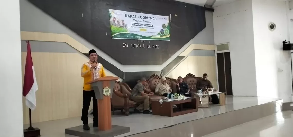 Mewakili Bupati, Plt Kadis Pertanian Aceh Utara Tekankan Pupuk Bersubsidi Tepat Sasaran