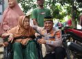 Kapolres Lhokseumawe Bantu Kursi Roda untuk Lansia di Desa Meunasah Tengoh